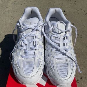 Nike P 6000 Triple White W 9, M 7.5